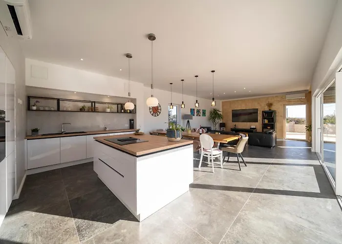 Villa Elani - Stylish And Modern 6b Seaview *