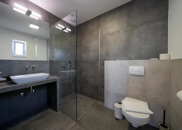 Villa Elani - Stylish And Modern 6b Seaview Vrsi