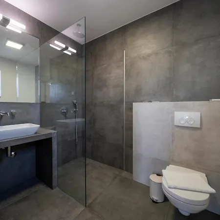 Villa Elani - Stylish And Modern 6b Seaview Vrsi