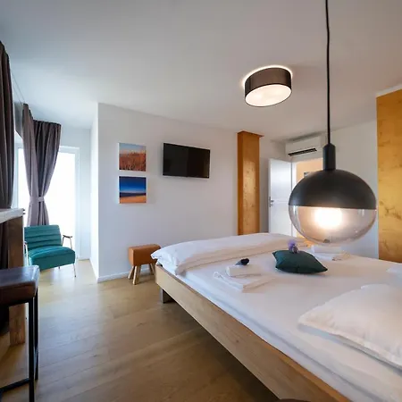 Villa Elani - Stylish And Modern 6b Seaview Vrsi